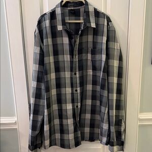 Oakley Black and Gray Plaid Men's Shirt